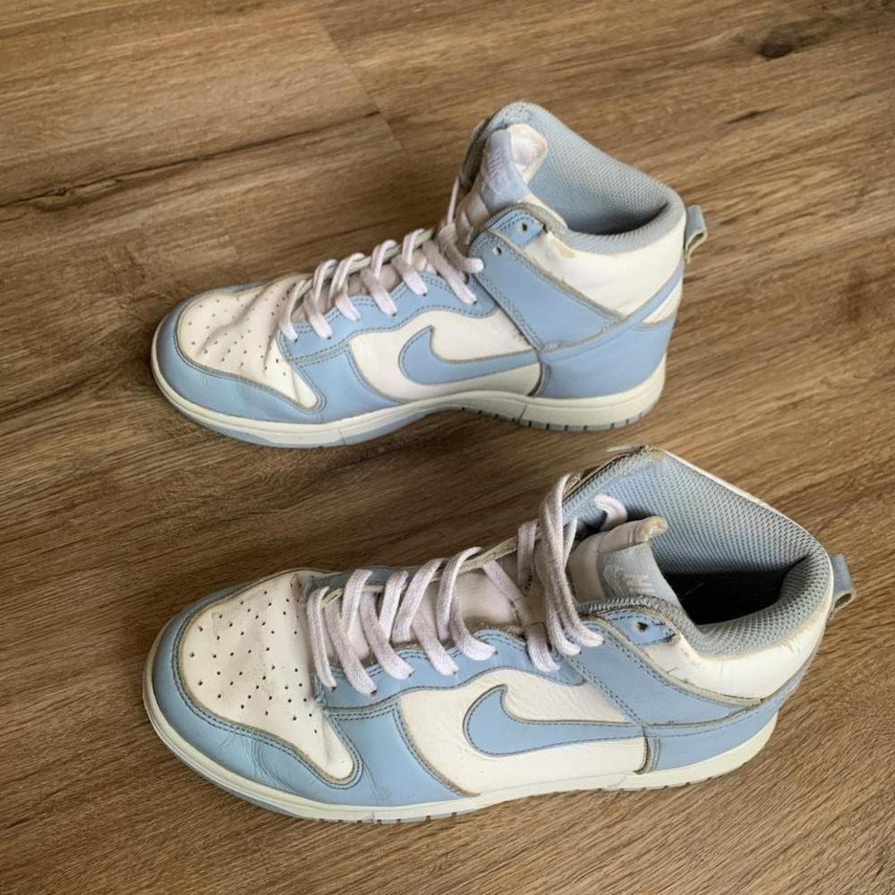 Discontinued good condition Nike leather Dunk High Aluminum Blue -Size 8.5 women